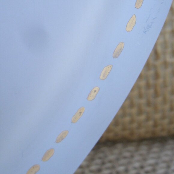 Vintage Viking Glass Floral Heart Trinket Box - Picture 15 of 16